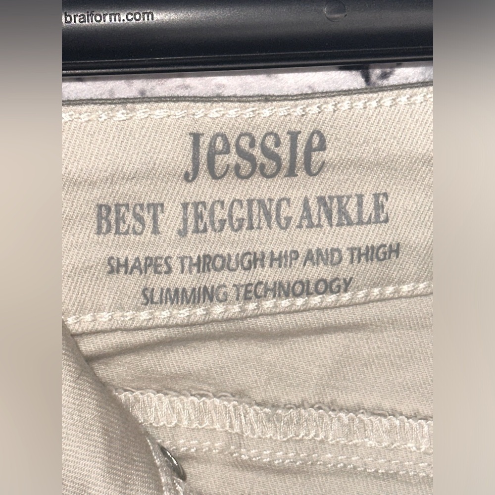 Sound/Style Jessie Best Jegging Ankle pants size 8 - Picture 3 of 7